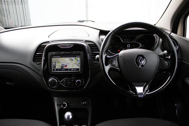 RENAULT CAPTUR 1.5 DCI DYNAMIQUE S M-NAV 2015