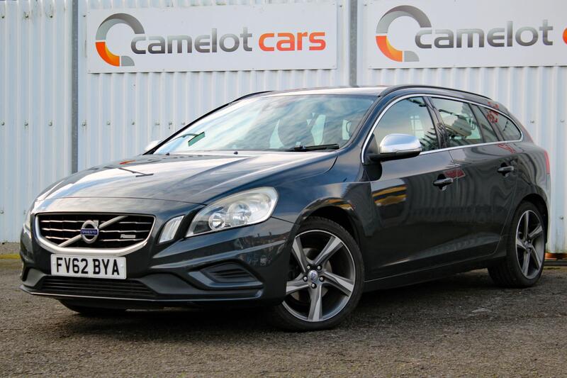 VOLVO V60 2.0 D4 R-Design  2012