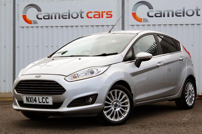 FORD FIESTA 1.0 T EcoBoost Titanium 2014