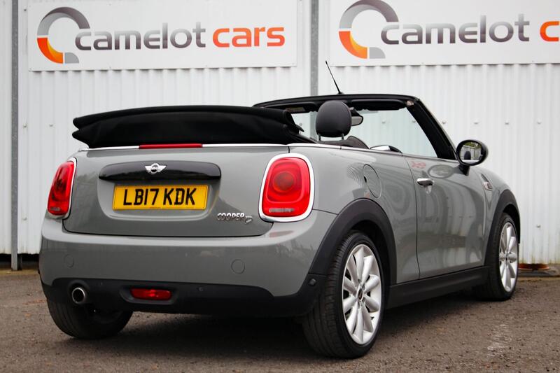 MINI CONVERTIBLE 1.5 Cooper D Convertible 2017