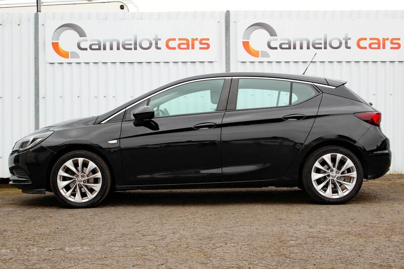 VAUXHALL ASTRA 1.4 i Design 2017