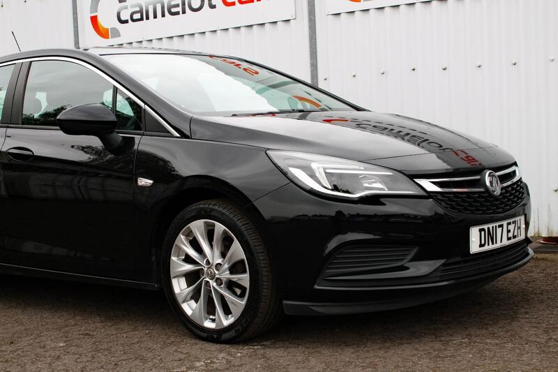 VAUXHALL ASTRA 1.4 i Design 2017