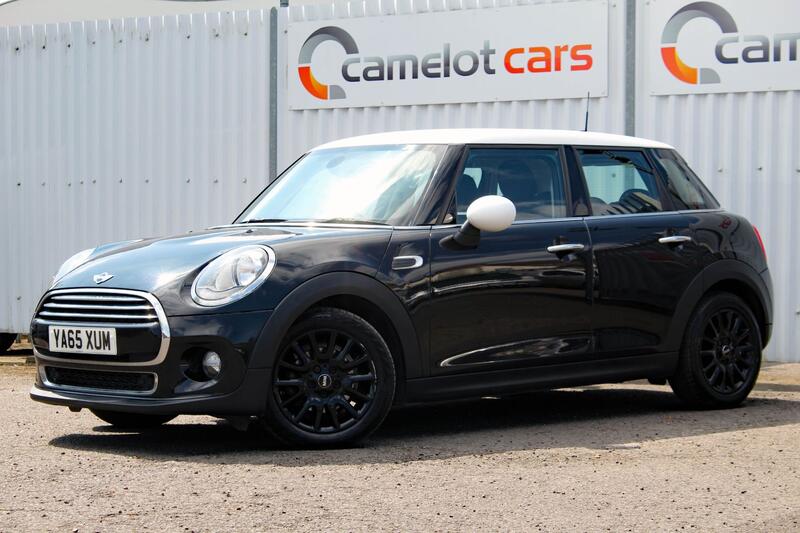 MINI HATCH 1.5 5-Door Hatch Cooper 2015