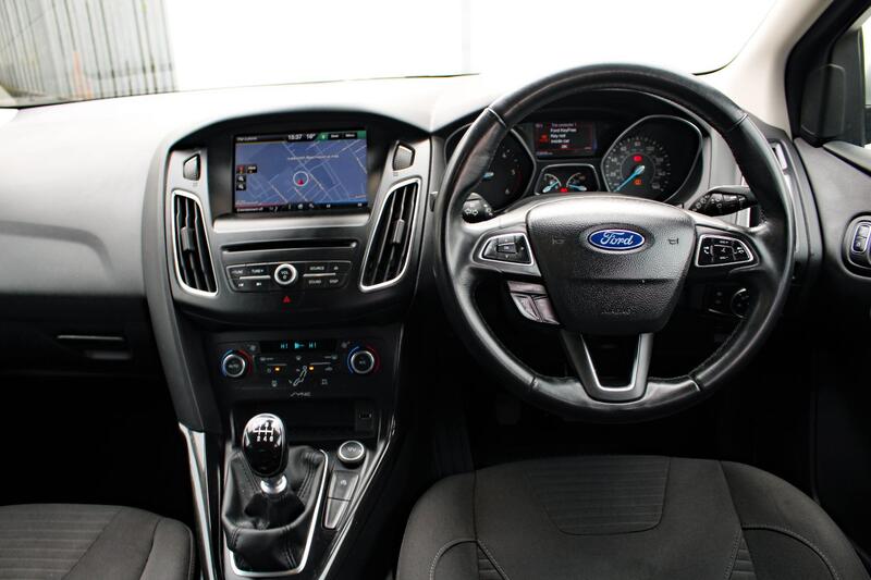 FORD FOCUS 1.6 TDCi Titanium 2015