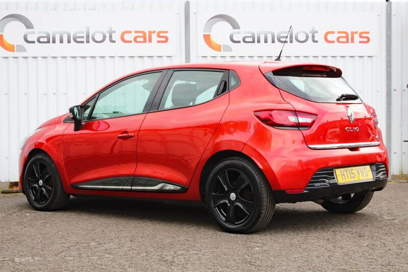 RENAULT CLIO 1.5 Dynamique Nav dCi 90 ECO 2015