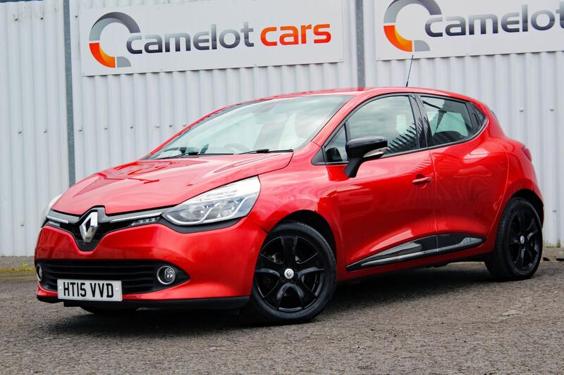 RENAULT CLIO 1.5 Dynamique Nav dCi 90 ECO 2015