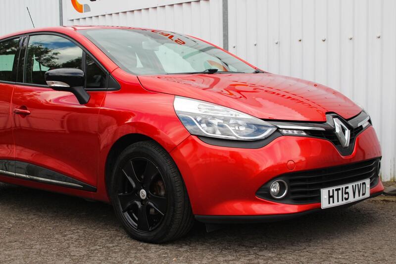 RENAULT CLIO 1.5 Dynamique Nav dCi 90 ECO 2015