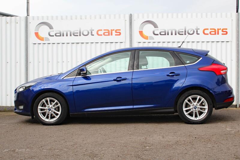 FORD FOCUS 1.0 T EcoBoost Zetec 2015