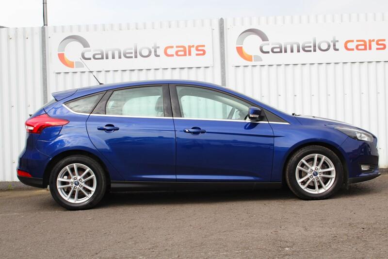 FORD FOCUS 1.0 T EcoBoost Zetec 2015