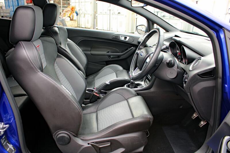 FORD FIESTA 1.6 T EcoBoost ST-2 2014