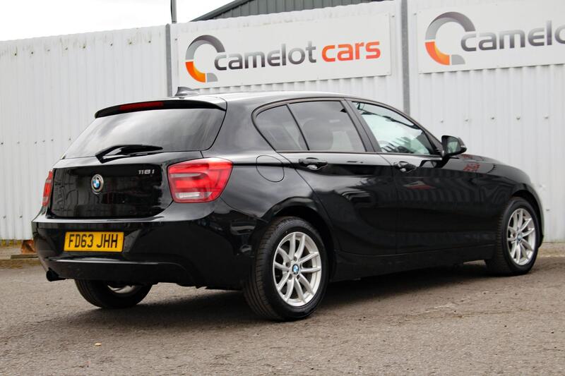 BMW 1 SERIES 1.6 116i SE 5-door 2013