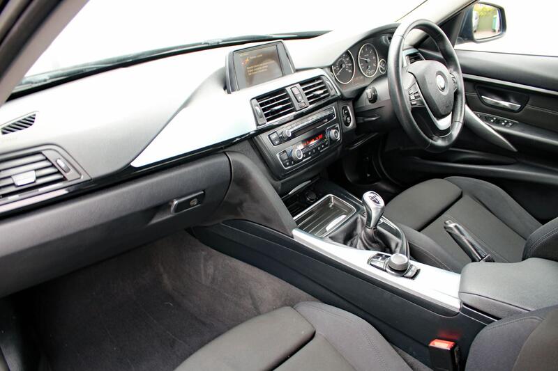 BMW 3 SERIES 2.0 320d Sport Saloon 2014