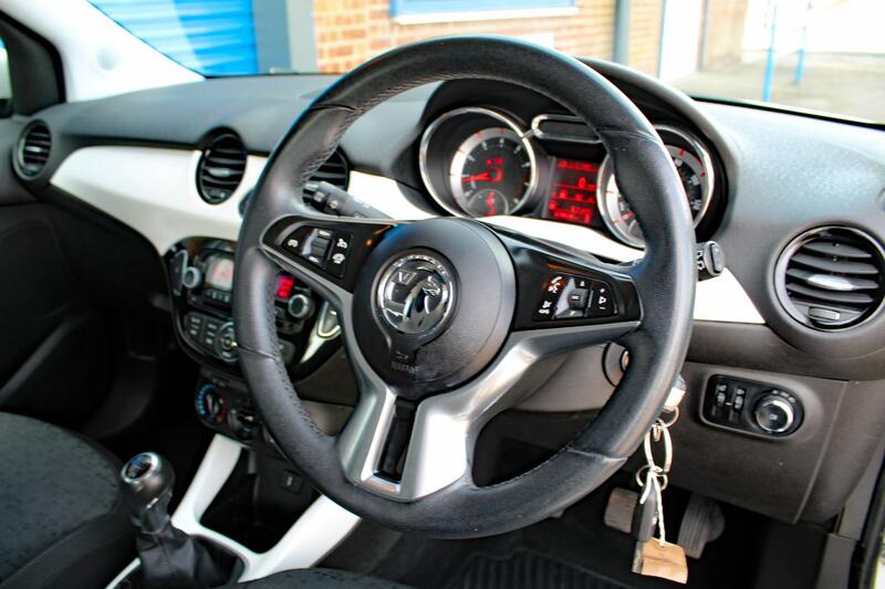 VAUXHALL ADAM 1.2 16v JAM 2014