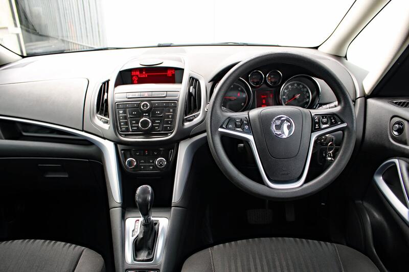 VAUXHALL ZAFIRA TOURER 2.0 CDTi Exclusiv 2013