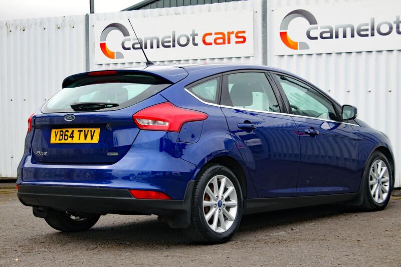 FORD FOCUS 1.0 T EcoBoost Titanium 2014