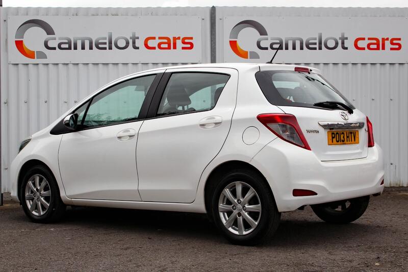 TOYOTA YARIS 1.3 Dual VVT-i TR 2013