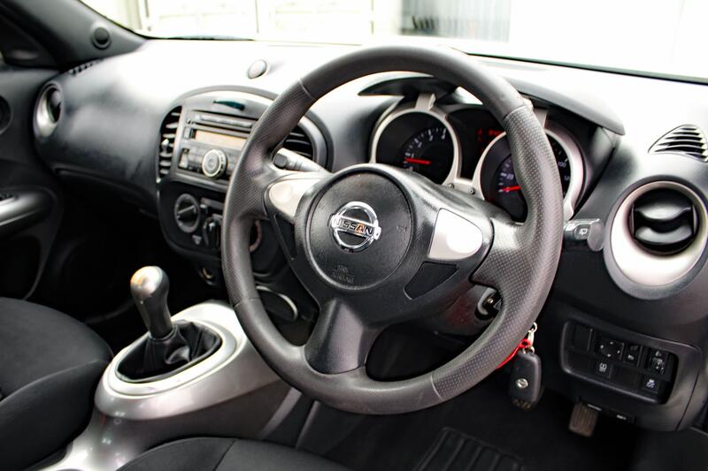 NISSAN JUKE 1.6 Visia 2015