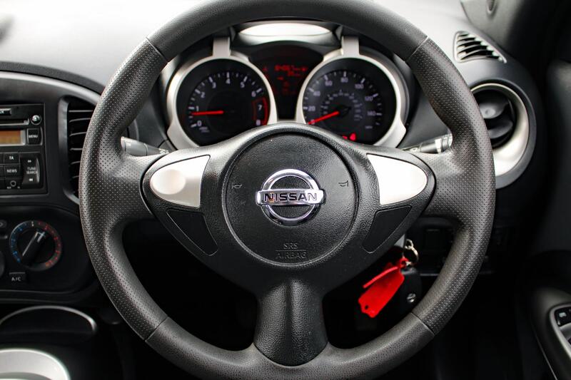 NISSAN JUKE 1.6 Visia 2015