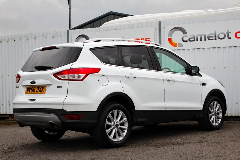 FORD KUGA 1.5 T EcoBoost Titanium 2016