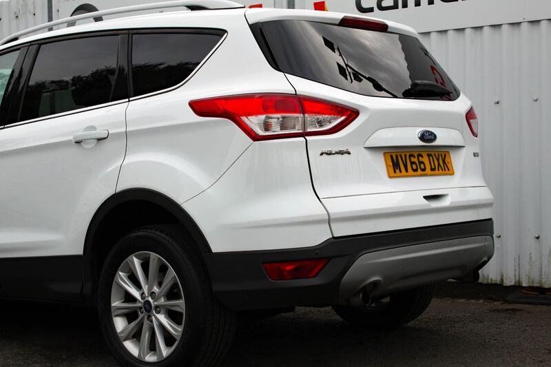 FORD KUGA 1.5 T EcoBoost Titanium 2016