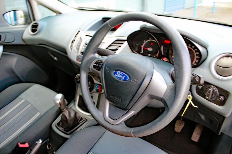 FORD FIESTA 1.3 Edge 2009