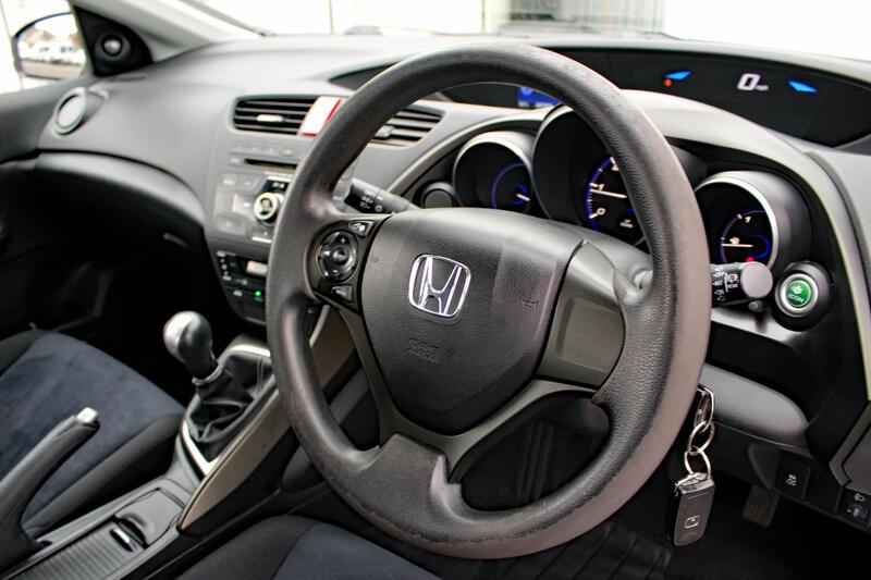 HONDA CIVIC 1.6 i-DTEC SE 2013