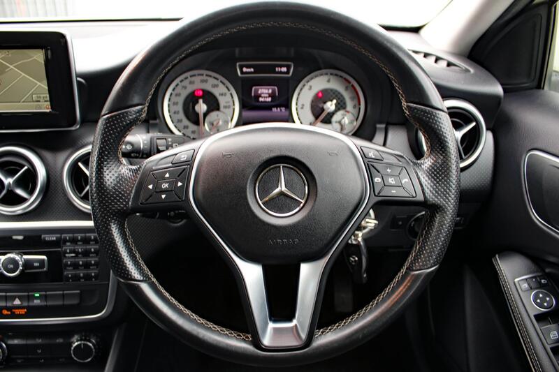 MERCEDES-BENZ A CLASS 1.5 A180 CDI Sport 2014