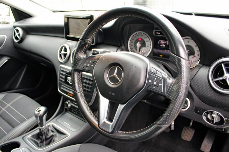 MERCEDES-BENZ A CLASS 1.5 A180 CDI Sport 2014