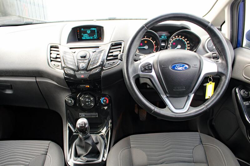 FORD FIESTA 1.0 T EcoBoost Zetec 2014