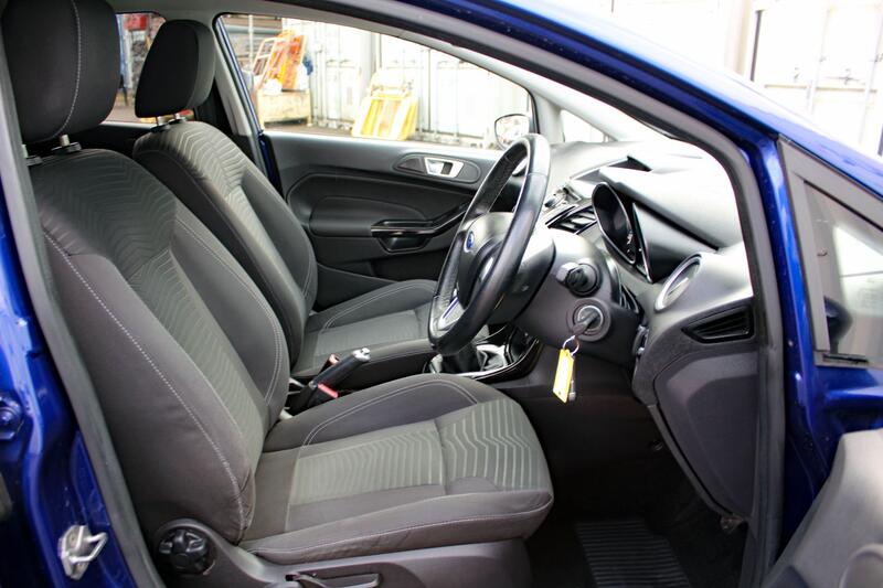 FORD FIESTA 1.0 T EcoBoost Zetec 2014