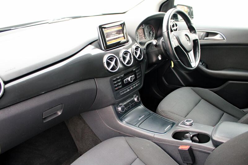 MERCEDES-BENZ B CLASS 1.8 B180 CDI BlueEfficiency SE 2012