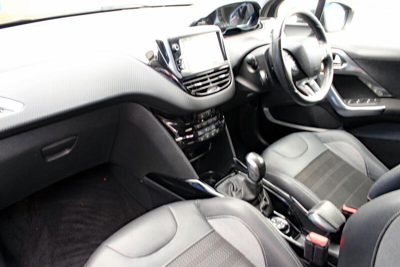 PEUGEOT 2008 1.6 VTi Allure 2015