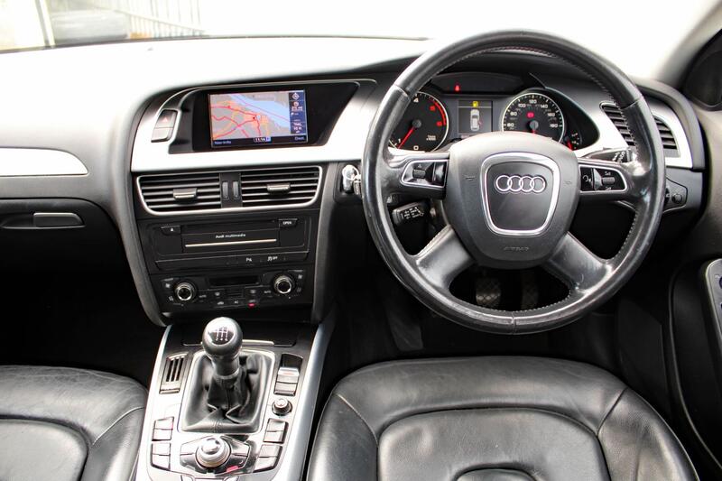 AUDI A4 AVANT 2.0 TDIe Technik 2011