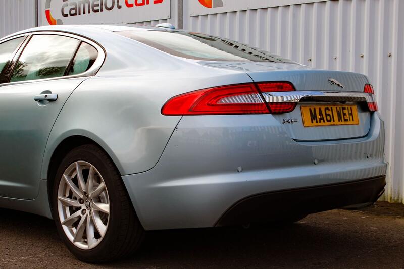 JAGUAR XF 2.2 d Premium Luxury 2011