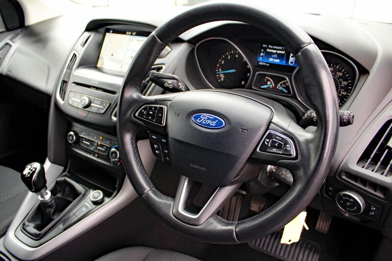 FORD FOCUS 1.0 T EcoBoost Zetec Edition 2018