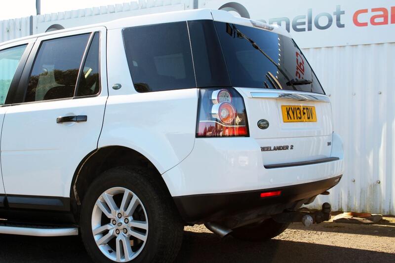 LAND ROVER FREELANDER 2 2.2 TD4 Black and White 2013