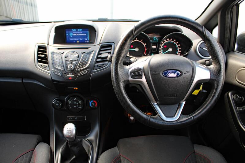 FORD FIESTA 1.0 T EcoBoost ST-Line 2017