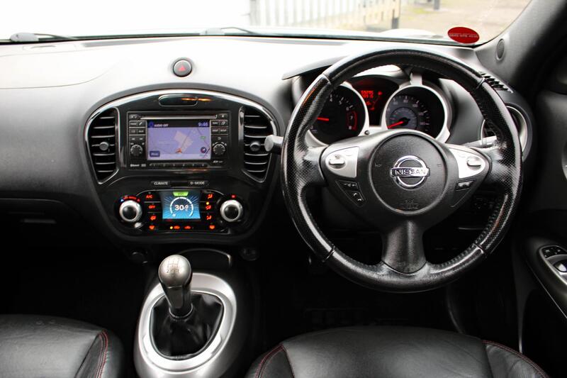 NISSAN JUKE 1.6 Tekna 2013