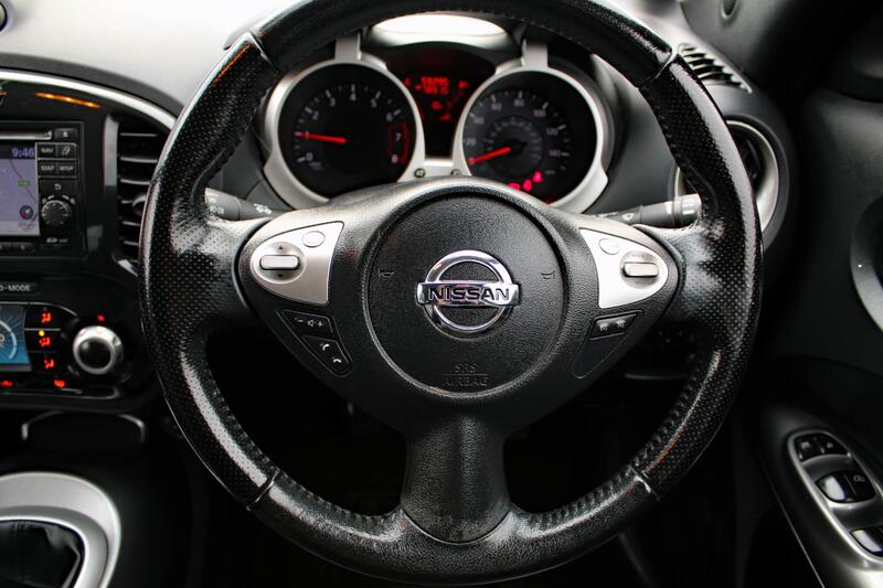 NISSAN JUKE 1.6 Tekna 2013