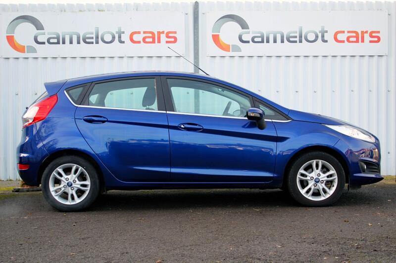 FORD FIESTA 1.3 Zetec 2014