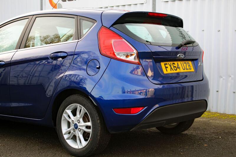 FORD FIESTA 1.3 Zetec 2014