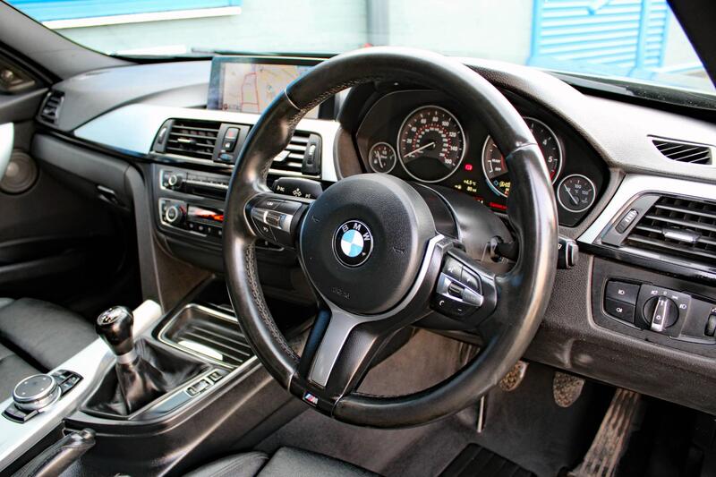 BMW 3 SERIES 2.0 320d M Sport Touring 2015