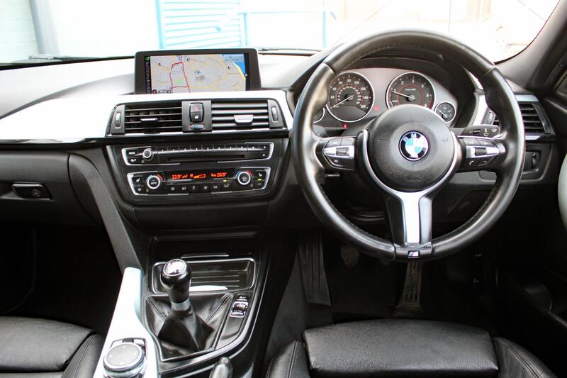 BMW 3 SERIES 2.0 320d M Sport Touring 2015