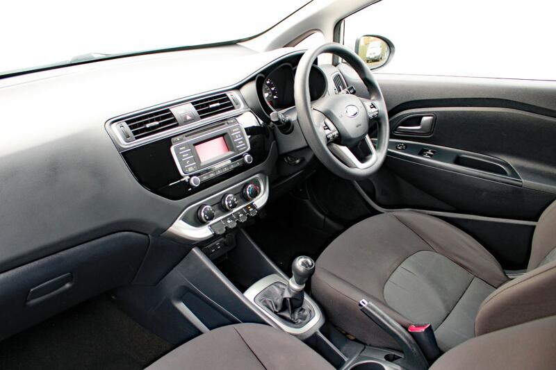 KIA RIO 1.3 1 2016