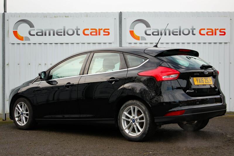 FORD FOCUS 1.0 T EcoBoost Zetec 2016