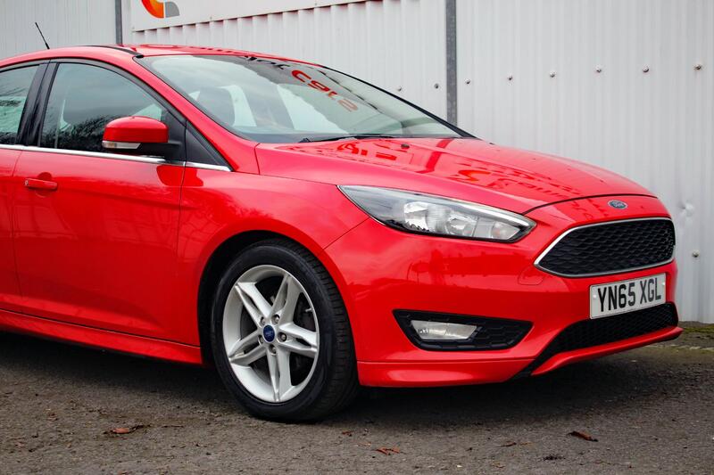 FORD FOCUS 1.0 T EcoBoost Zetec S 2015