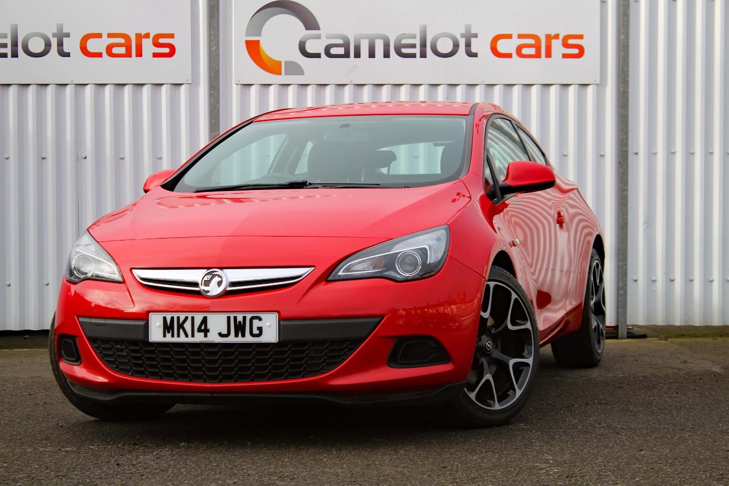 Camelot Cars used cars in N.E Lincolnshire