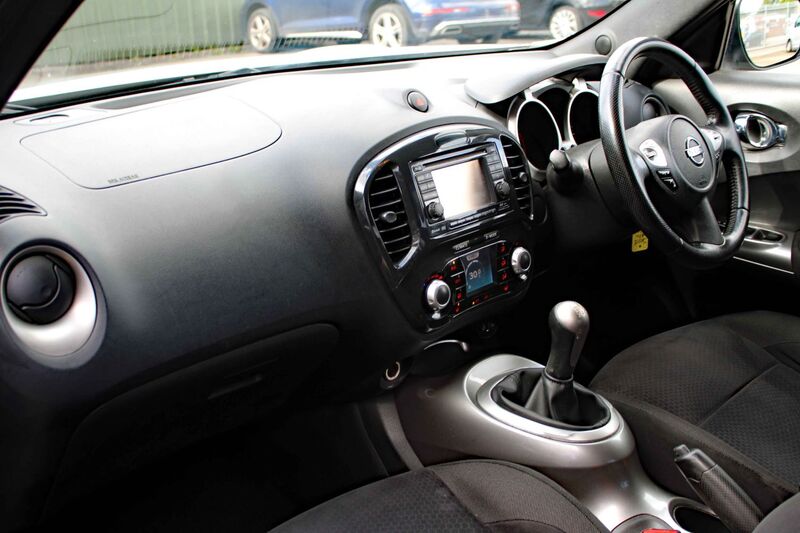 NISSAN JUKE 1.6 ACENTA PREMIUM 2012