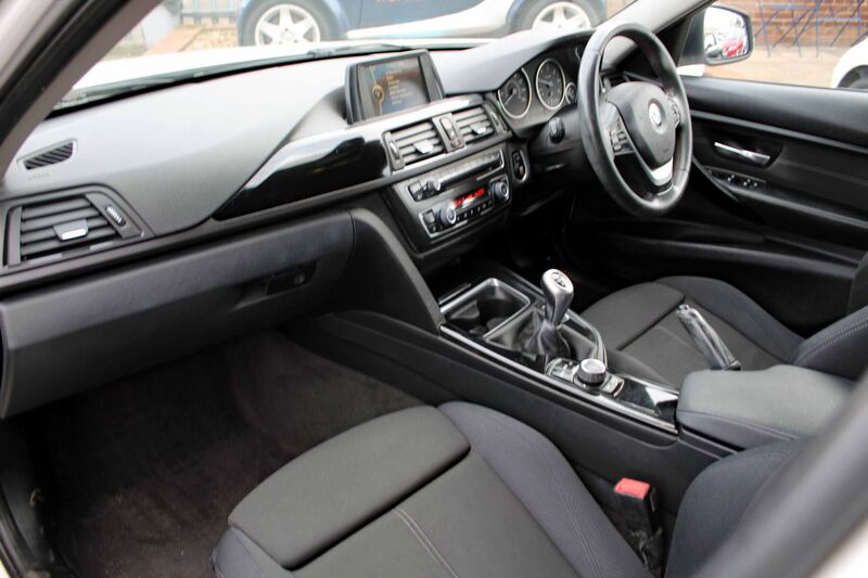 BMW 3 SERIES 316D SPORT 2013