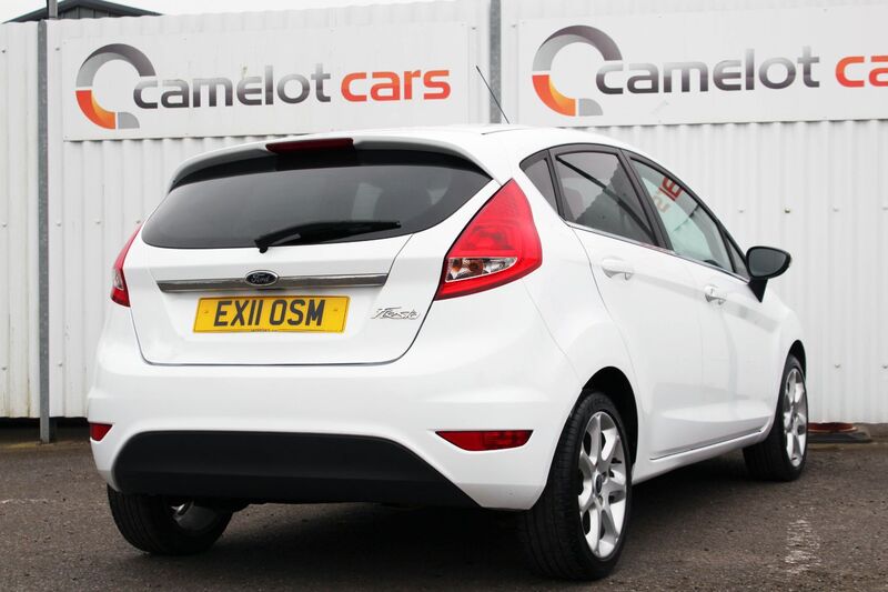 FORD FIESTA 1.4 ZETEC 2011